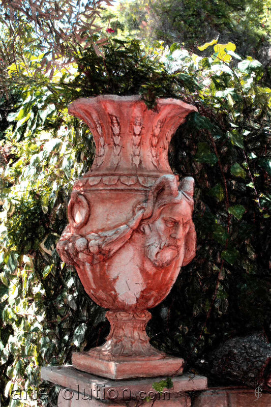 Eze Urn